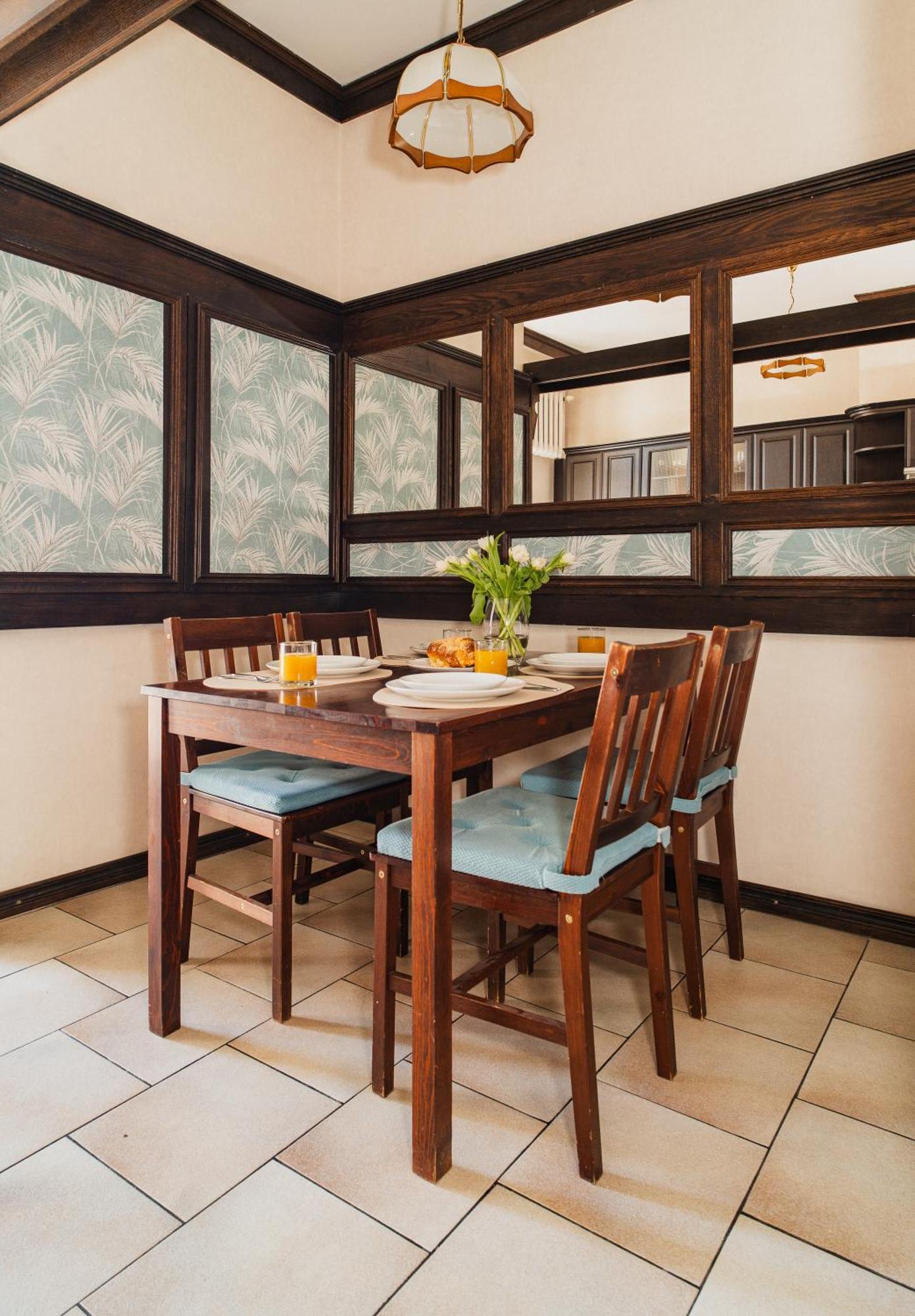Totu Home Classic Apartment Гдыня Экстерьер фото